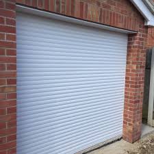Shutter door with motor