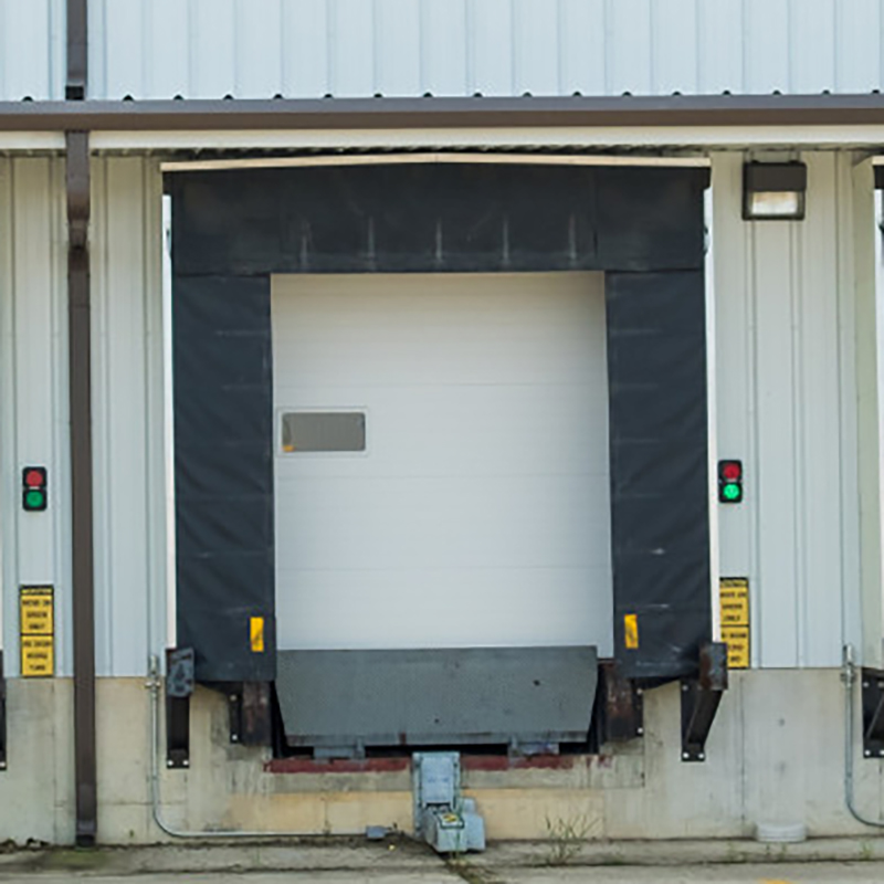Loading Mechanical Entrematic Ramp Dock Shelter 
