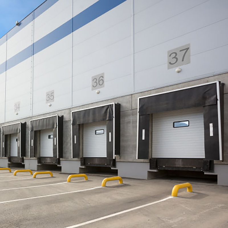 Loading Industrial Foam Pad Dock Shelter 